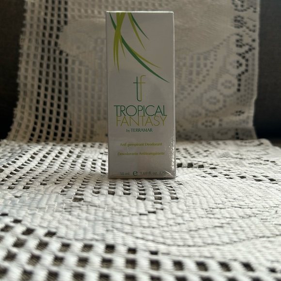 Terramar Deodorant Set - Picture 3 of 4